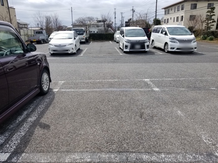 ヨシベー八千代店の駐車場 ヨシベー八千代店の駐車場